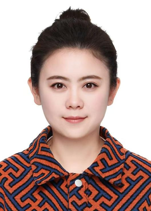 成秋月