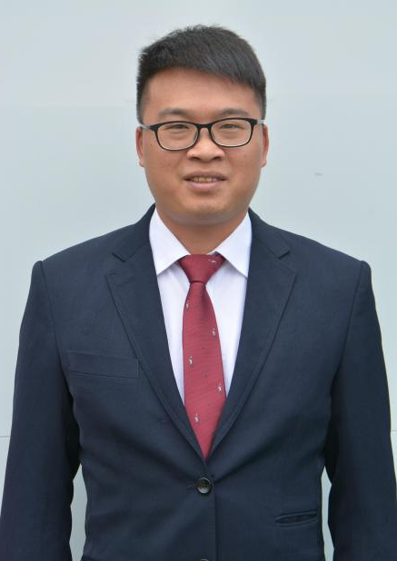 吴平
