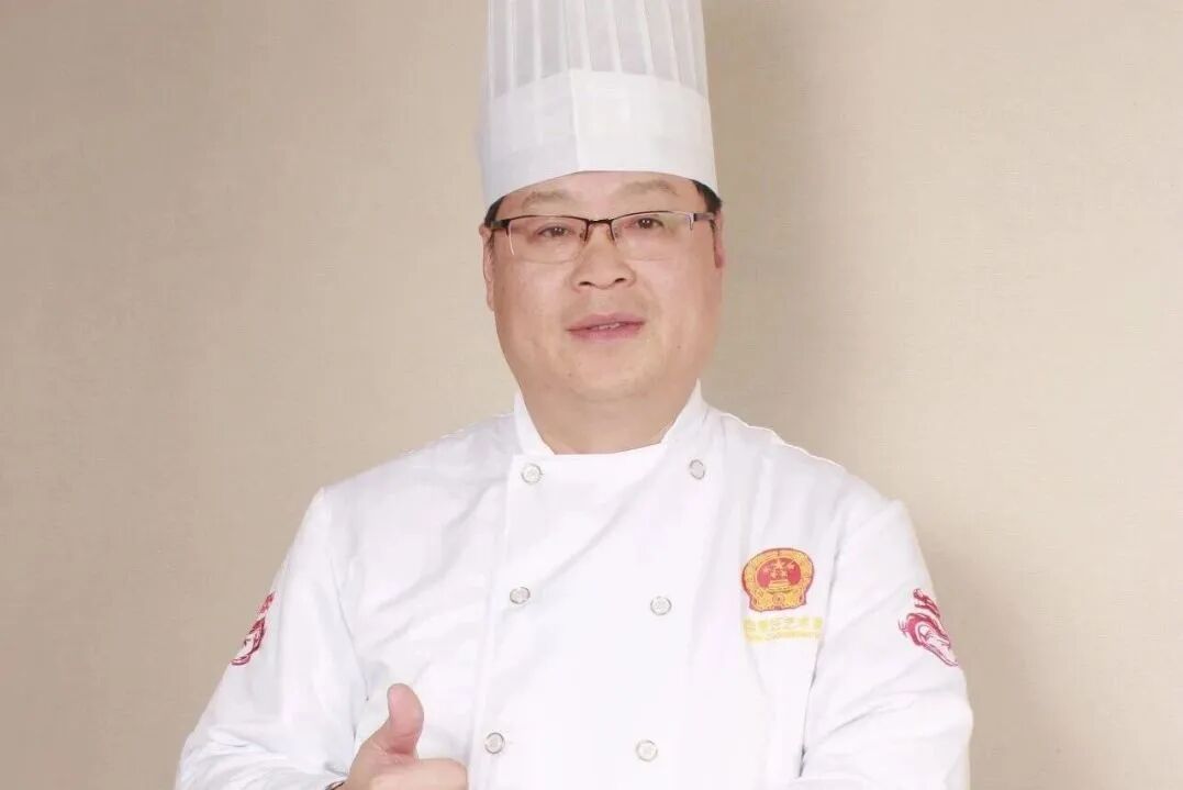 匠心润乌蒙 山海育匠才 ——记江苏食品药品职业技术学院张胜来教授赴毕节工业职业技术学院帮扶纪实