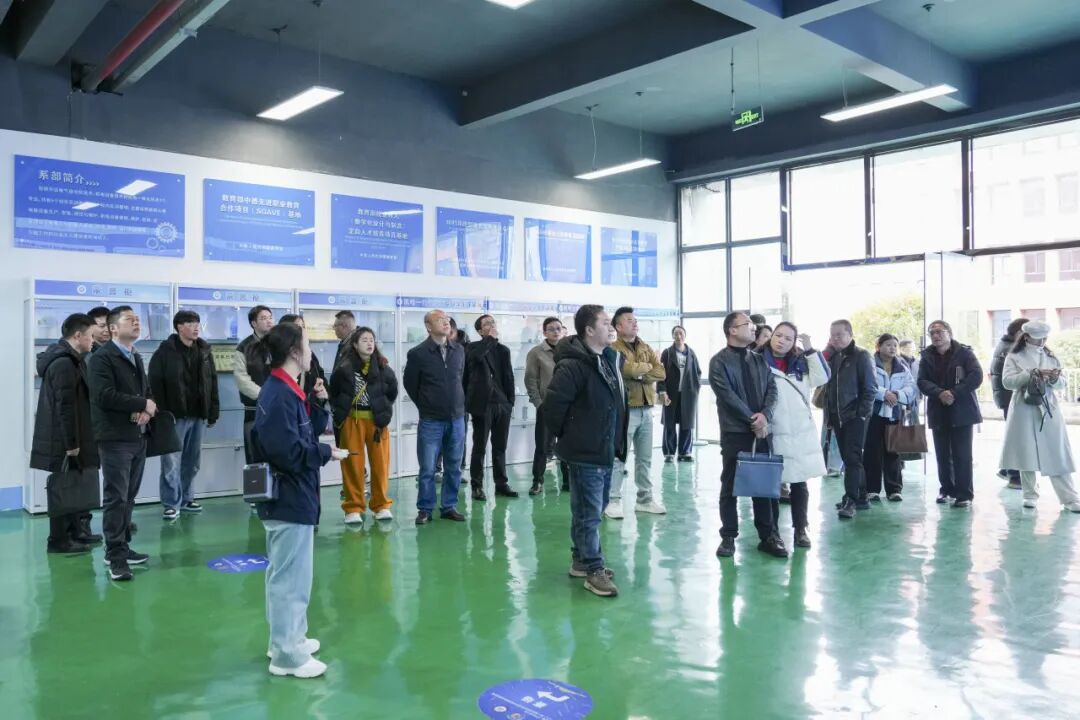 毕节市教育局率市内中高职院校到我院调研